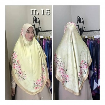IXXL 15 ~ CREAM