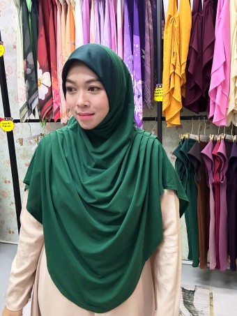 MD 67 ~ EMERAL GREEN