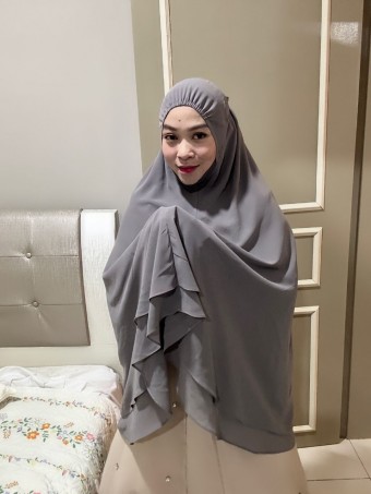 TR 10 ~ GREY