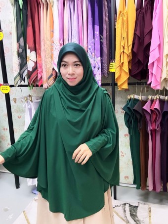 TL 34 ~ EMERAL GREEN
