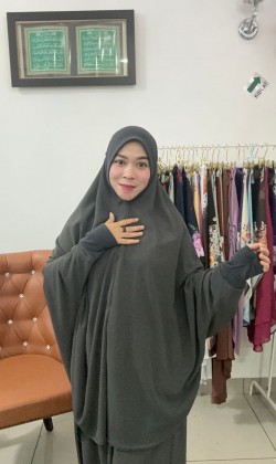 MH 09 ~ DARK GREY